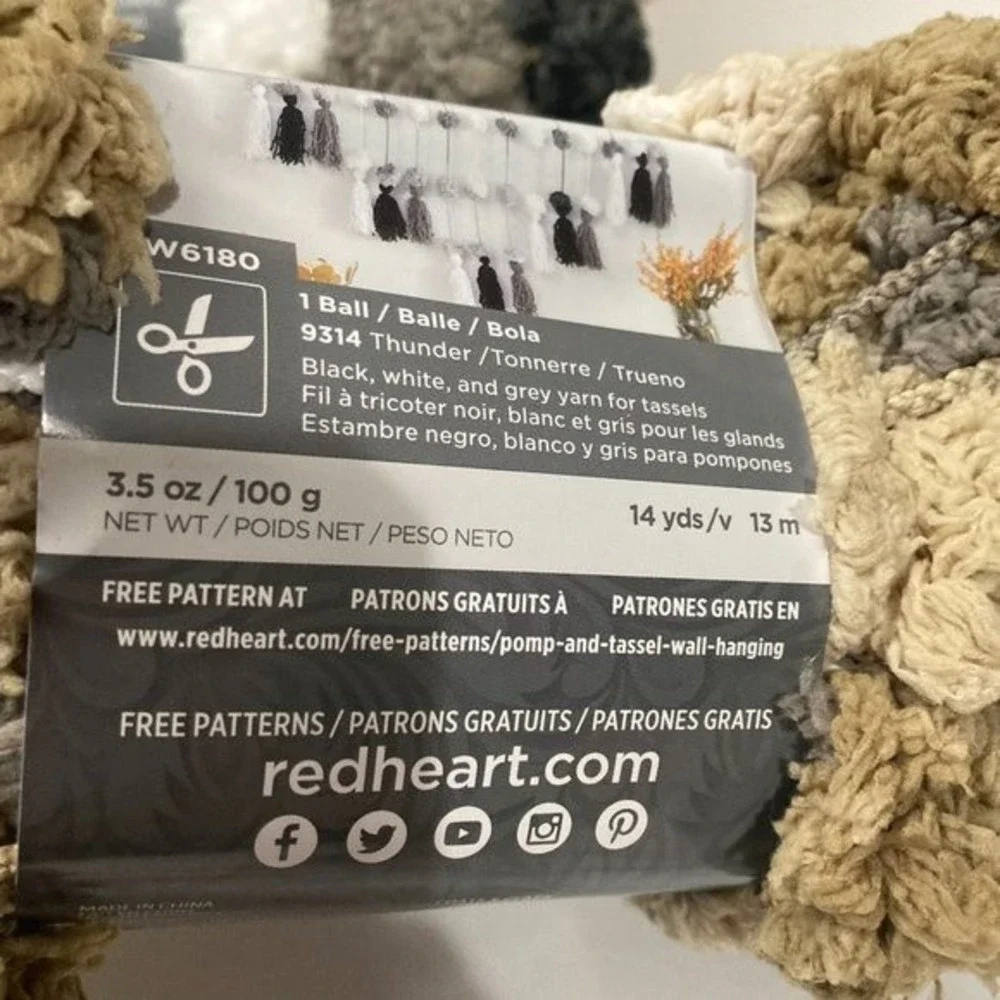 Red Heart Pomp A Doodle Jumbo Yarn Granite Pom Pom Brown Black White